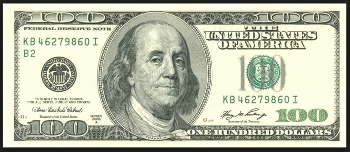 Dólar cierra hasta en $19.50 en bancos.