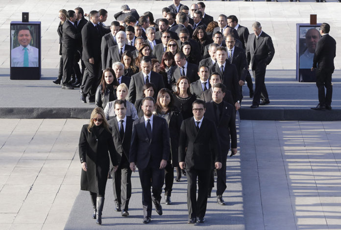 Ceremonia en memoria de Erika Alonso y Moreno Valle