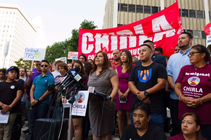 Urgen al Caucus Hispano "feroz liderazgo" para aprobar reforma migratoria
