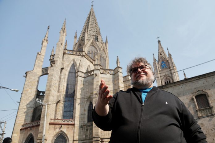 México celebra a Guillermo del Toro por sus nominaciones en los Óscar