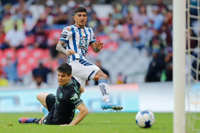 El colombiano Hurtado anota gol y pone una asistencia en el triunfo del Pachuca