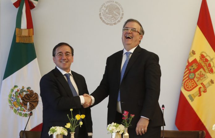 España apuesta por "acelerar" relación con México pese a la polémica "pausa"