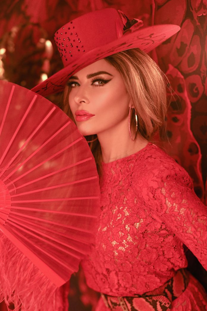 Calibre 50, Esteman y Gloria Trevi, entre las estrellas de Los Latin AMA's