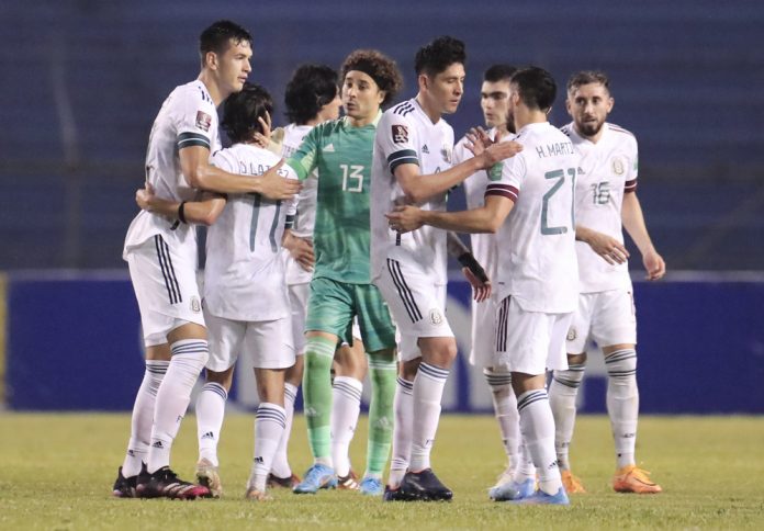 México recibe a El Salvador con todo a favor para firmar el pase al Mundial