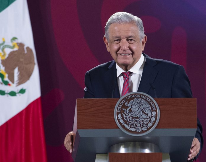 LÛpez Obrador confirma disoluciÛn de unidad antinarcÛticos de MÈxico y la DEA