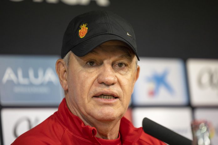 Javier Aguirre: "Nos quedan ocho vidas, no podemos despreciar ninguna"