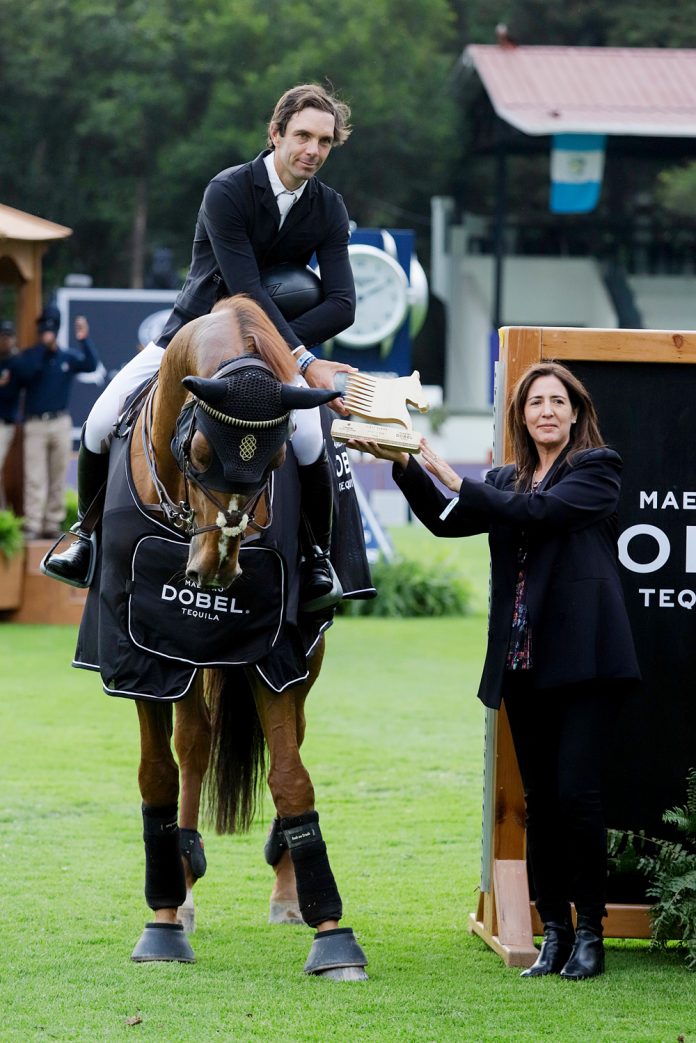 El espaÒol ¡lvarez Aznar vence en el apertura del Global Champions en MÈxico