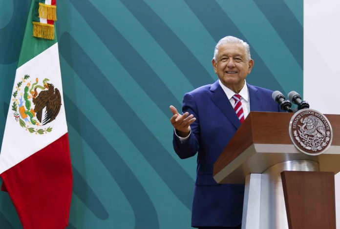 López Obrador busca "solidaridad" e "integración" en viaje a Centroamérica