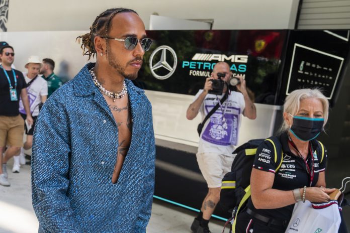Hamilton dice que "Los éxitos van a llegar", a proposito de su mal comienzo