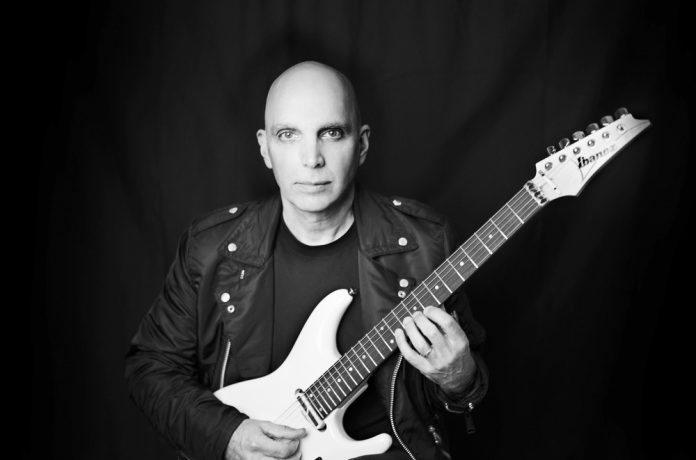 Joe Satriani: ìNo hay duda de que ahora la gente es m·s talentosa que nuncaî
