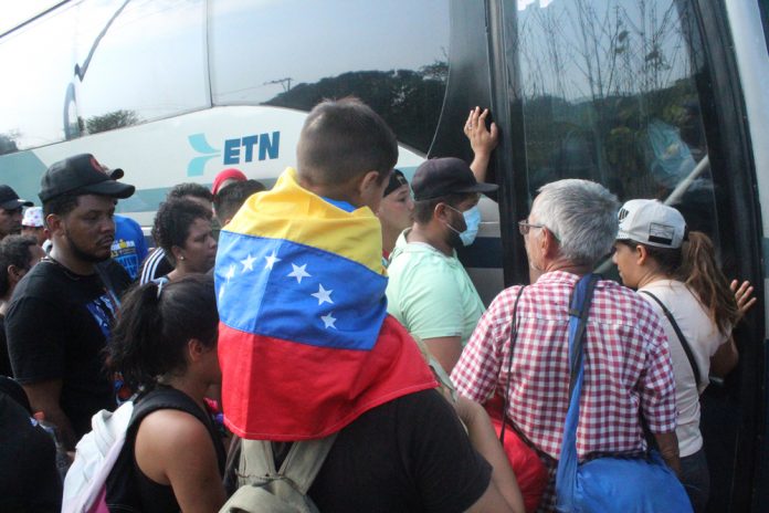 México intercepta a 89 % más migrantes en el primer trimestre de 2022