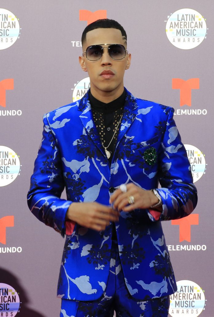 Artista urbano Brytiago firma con nueva disquera para proyectos en desarrollo