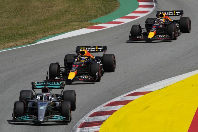 Verstappen y PÈrez, muy optimistas ante la cita de Bak˙