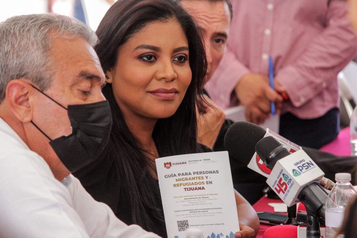 Publican guía de apoyo para migrantes y refugiados en la mexicana Tijuana