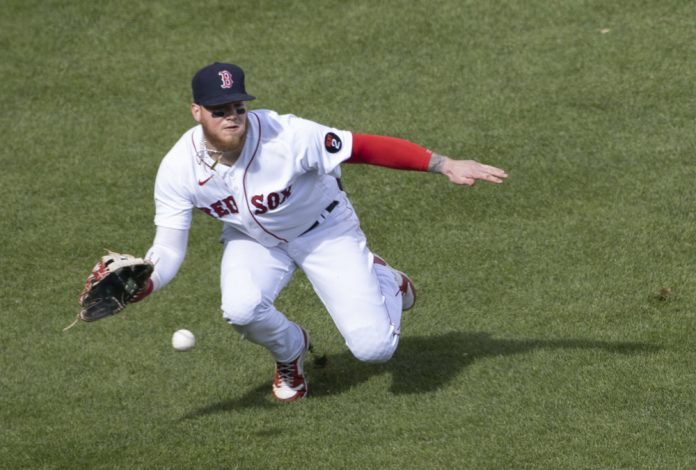Alex le pega como un "Verdugo" a la pelota en las Grandes Ligas