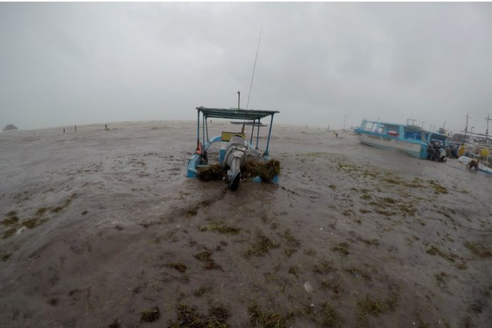 La tormenta tropical Bonnie provocará intensas lluvias en el sur de México