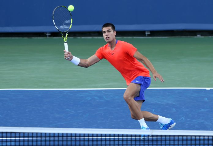 Alcaraz, Medvedev y Halep arrancan con buen pie; Serena, despedida agridulce