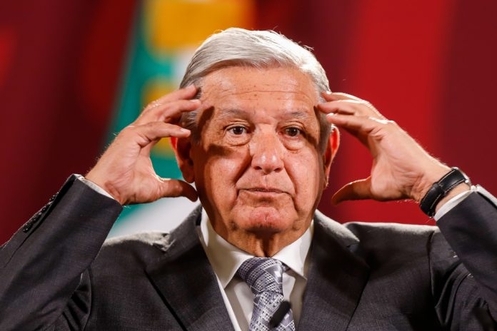 López Obrador dice que culpables de caso Ayotzinapa están siendo juzgados