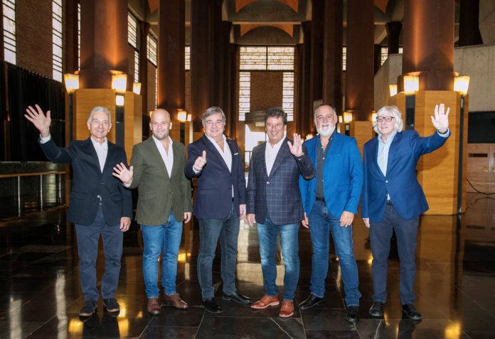 Les Luthiers vuelven a EEUU con una "Gran Reserva" de su "fÛrmula ˙nica"