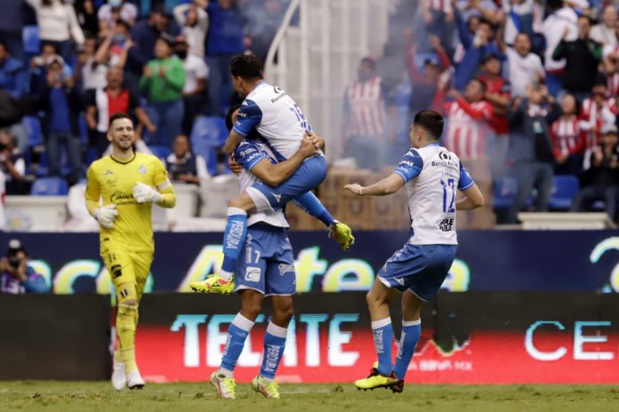 Puebla vence a Guadalajara en penaltis y accede a cuartos de final en México