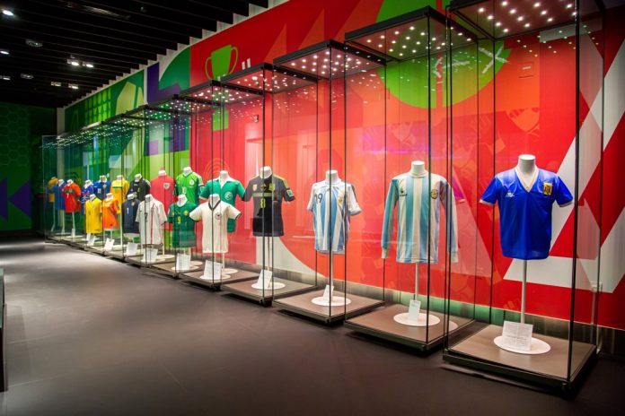 Un "Mundo de Fútbol" aguarda en Catar a los visitantes del Mundial 2022