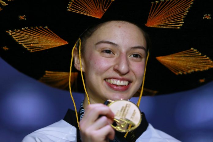 La mexicana Daniela Souza supera a la china Qing y gana oro en los Mundiales
