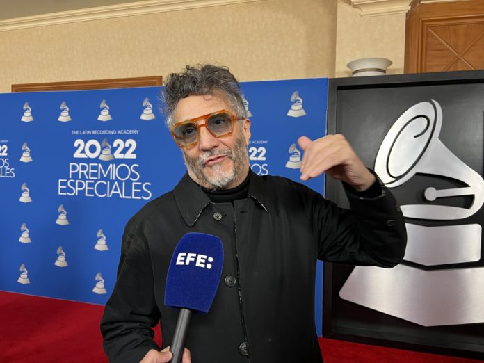 Fito Páez cuestiona la trascendencia y el éxito de la música latina actual