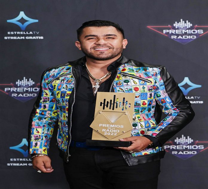 Gerardo Díaz y su Gerarquía ganador del premio “Revelación del Año” en