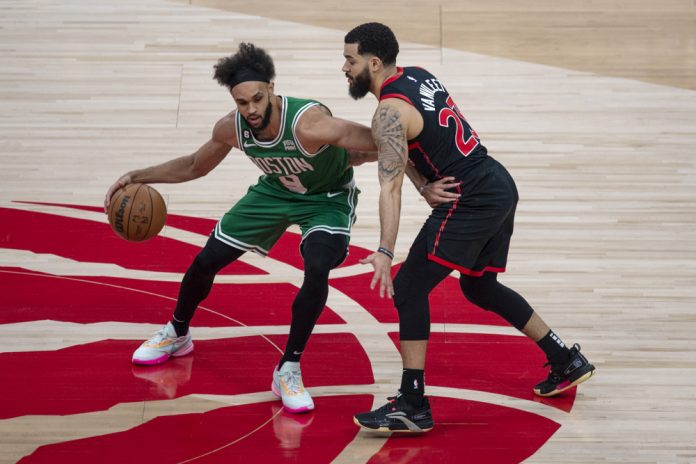 110-116: Tatum impone su ley en la victoria de los Celtics ante los Raptors
