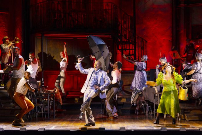 El musical "Hadestown" llega a Florida con su historia de amor e inframundo