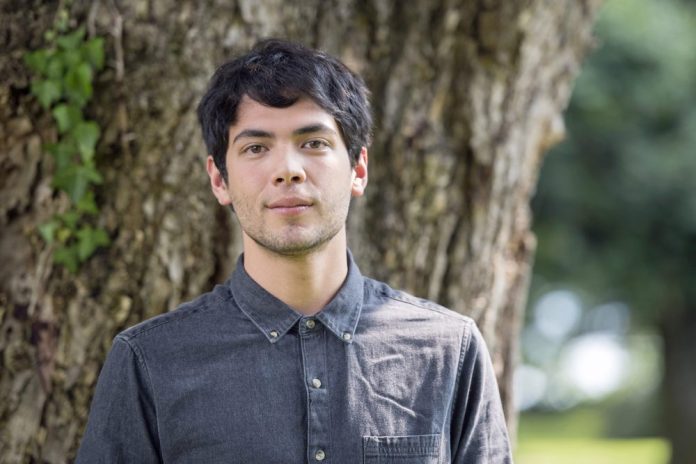 Diego Calva se dispara en Hollywood con "Babylon", Brad Pitt y Margot Robbie