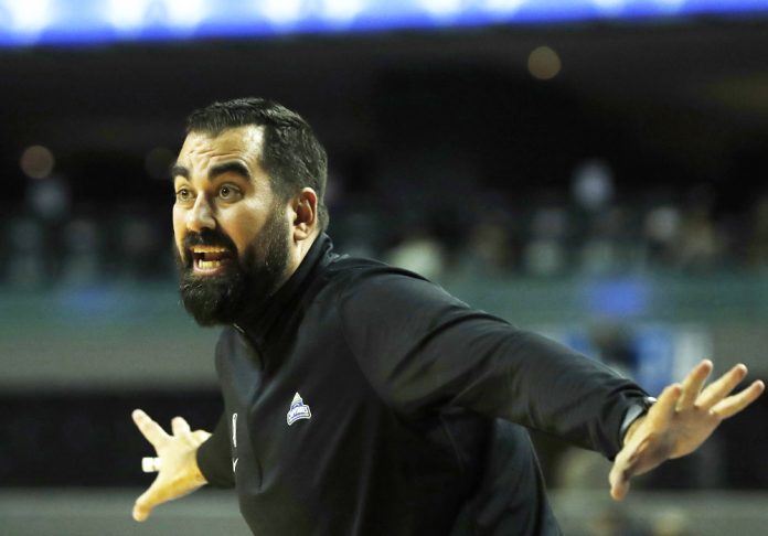 Los Capitanes cierran primer experiencia como locales con dÌgitos positivos