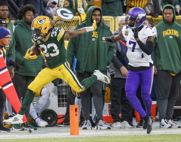 Los Packers aplastan a los Vikings y están a un triunfo de los 'playoffs'