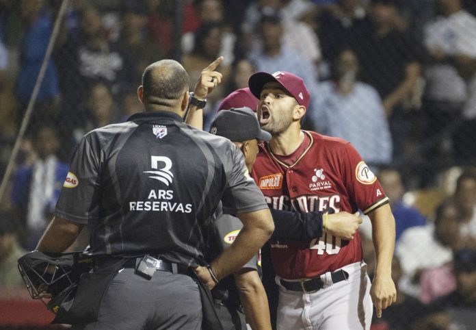 Tigres y Estrellas apagan el Cibao y avanzan a la final en Lidom