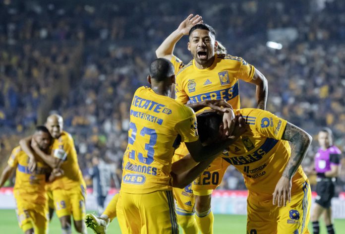 Tigres lideran el torneo de f˙tbol en MÈxico y el colombiano QuiÒones a los goleadores