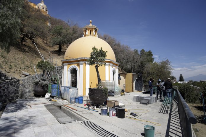 Hallan nacimiento de "agua sagrada" en la Gran Pirámide de Cholula de México