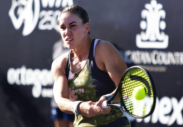 La española Nuria Párrizas vence en tres sets a la croata Ana Konjuh