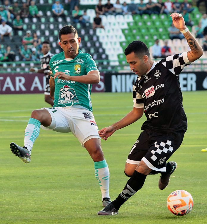 2-0. León vence a Tauro y avanza a cuartos de la Liga de Campeones Concacaf
