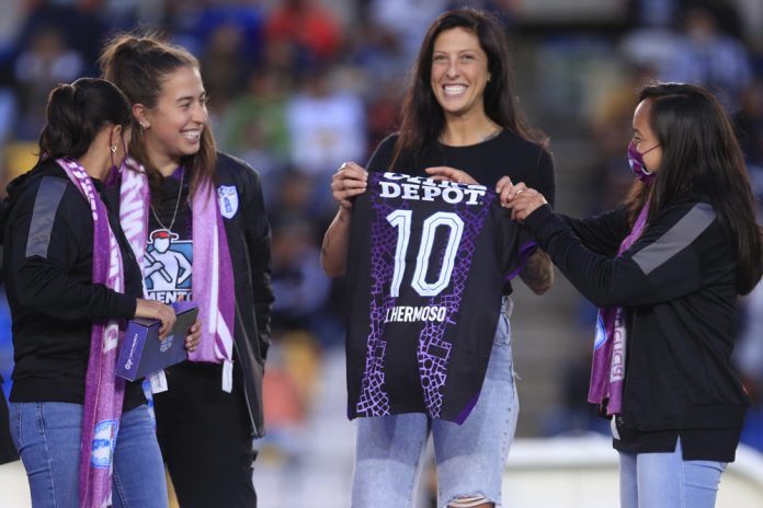 Jennifer Hermoso rescata empate para Pachuca y alcanza liderato de goleadoras