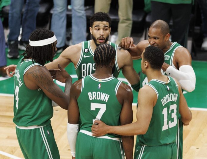 112-88. Tatum hace historia con 51 puntos y destroza a los 76ers en el séptimo partido