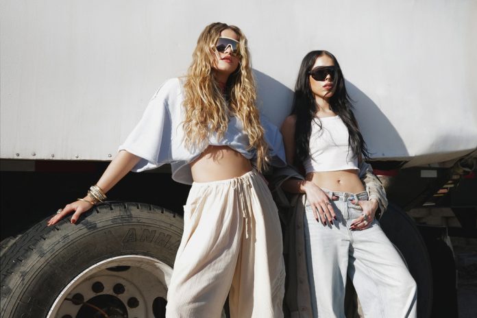 Sofía Reyes y Danna Paola fusionan su talento mexicano en la canción "tqum"