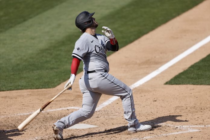 Kirk, Grandal y Guerrero Jr. se dejan sentir con sus bates en las Grandes Ligas