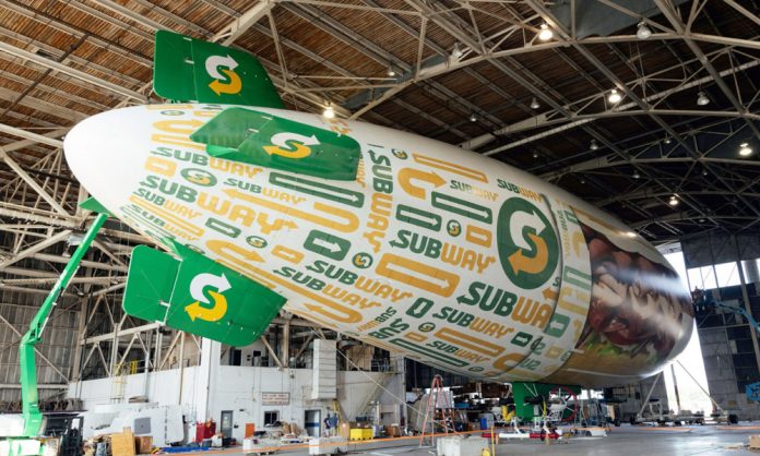 Subway abre un restaurante en un dirigible de 54 metros que recorrerá EE.UU