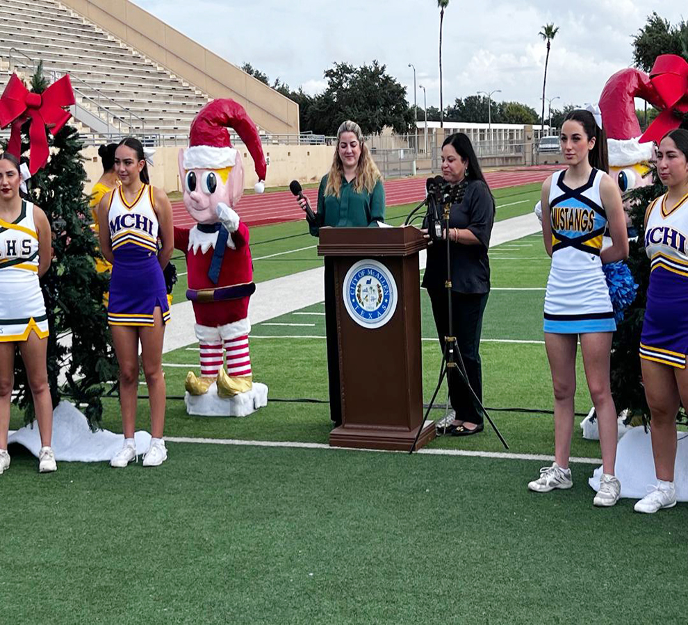 McAllen Holiday Parade celebra asociación de 10 años con McAllen I.S.D