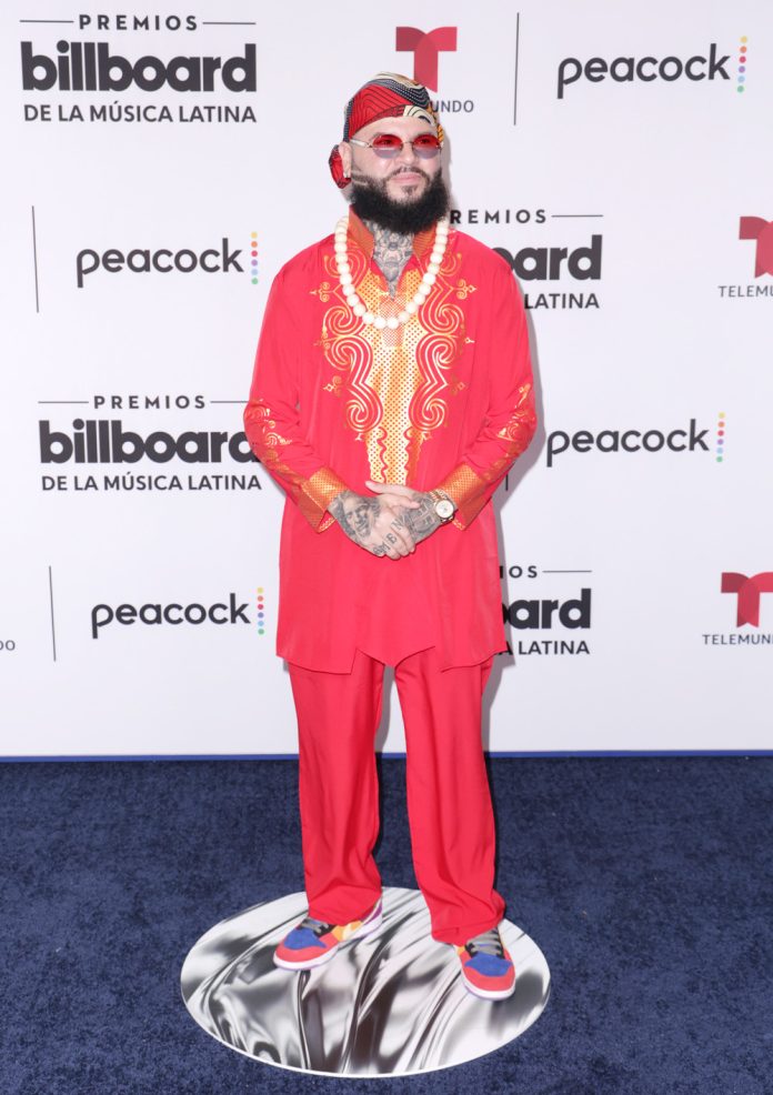 Farruko dice que nuevo álbum tendrá otras canciones además de las cristianas