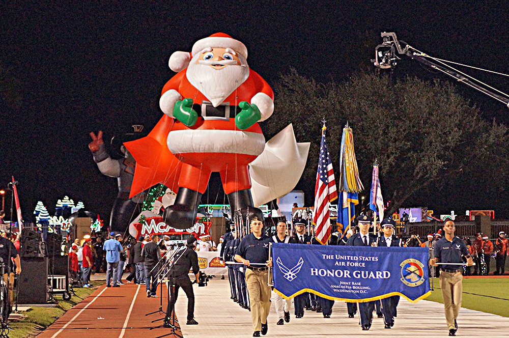 Magia, diversión y alegría en Desfile Navideño de McAllen El Periódico USA