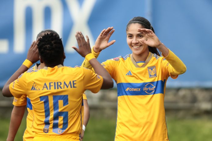 Tigres UANL vence a Cruz Azul y mantiene su paso perfecto en la liga femenina mexicana