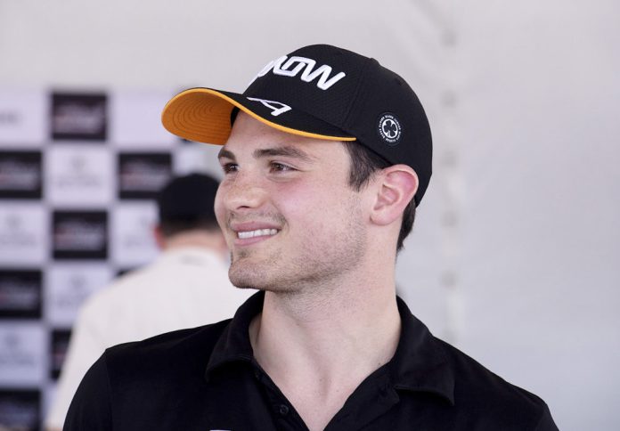Pato O'Ward gana el GP de St. Petersburg de la IndyCar, tras la sanción a Newgarden