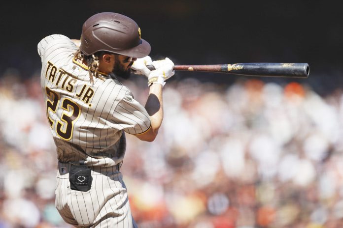 Tatis conecta un jonrón histórico para liderar la blanqueada de los Padres a los Dodgers
