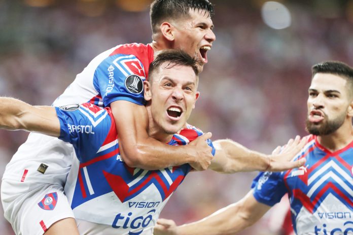 Churín rompe marcas y Cerro Porteño alcanza en la cima del Apertura a Libertad